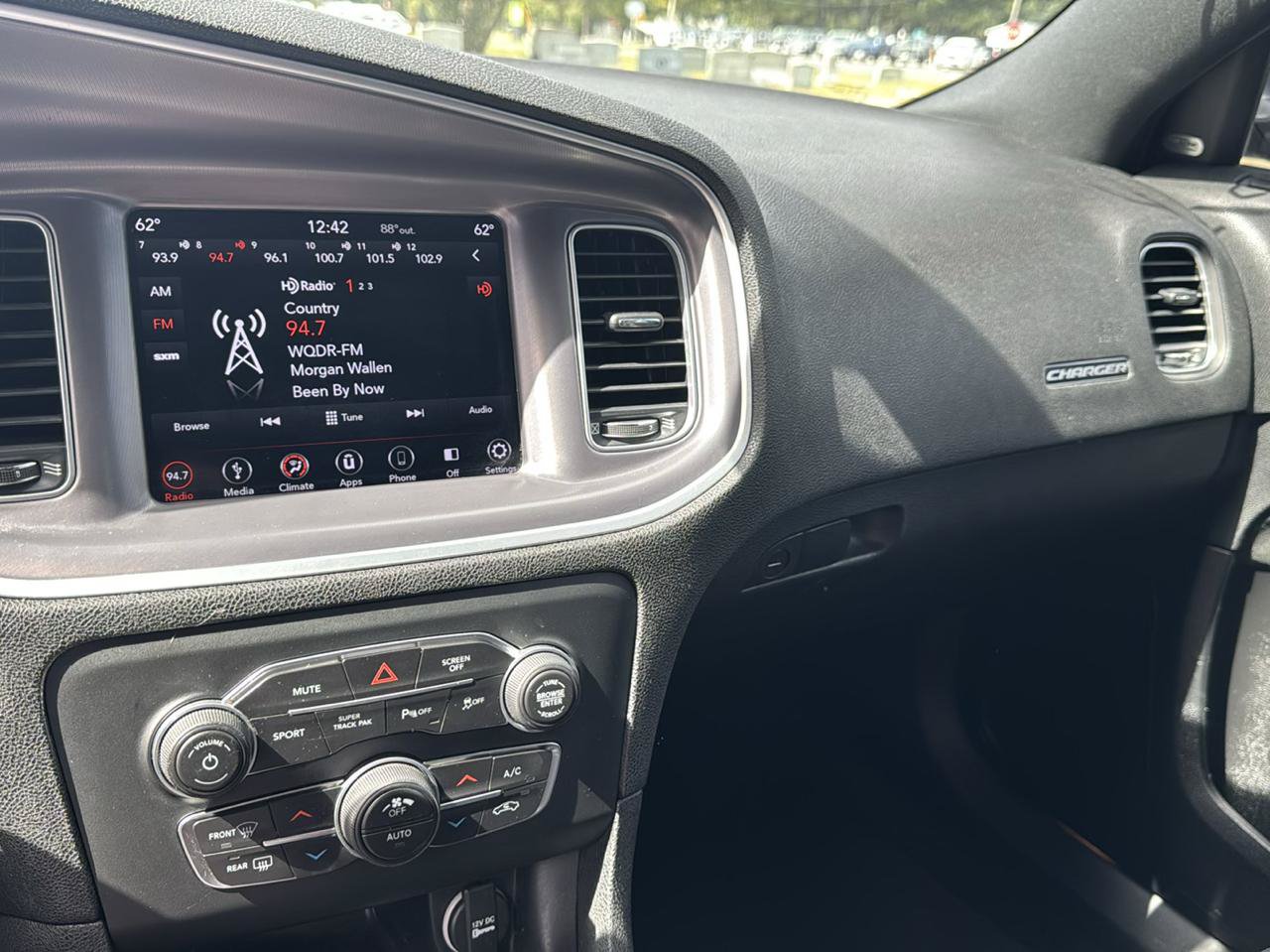 Used 2019 Dodge Charger GT RWD image 18