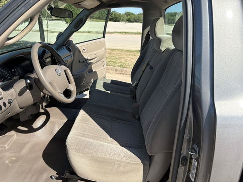 Used 2005 Toyota Tundra 2WD Regular Cab image 28