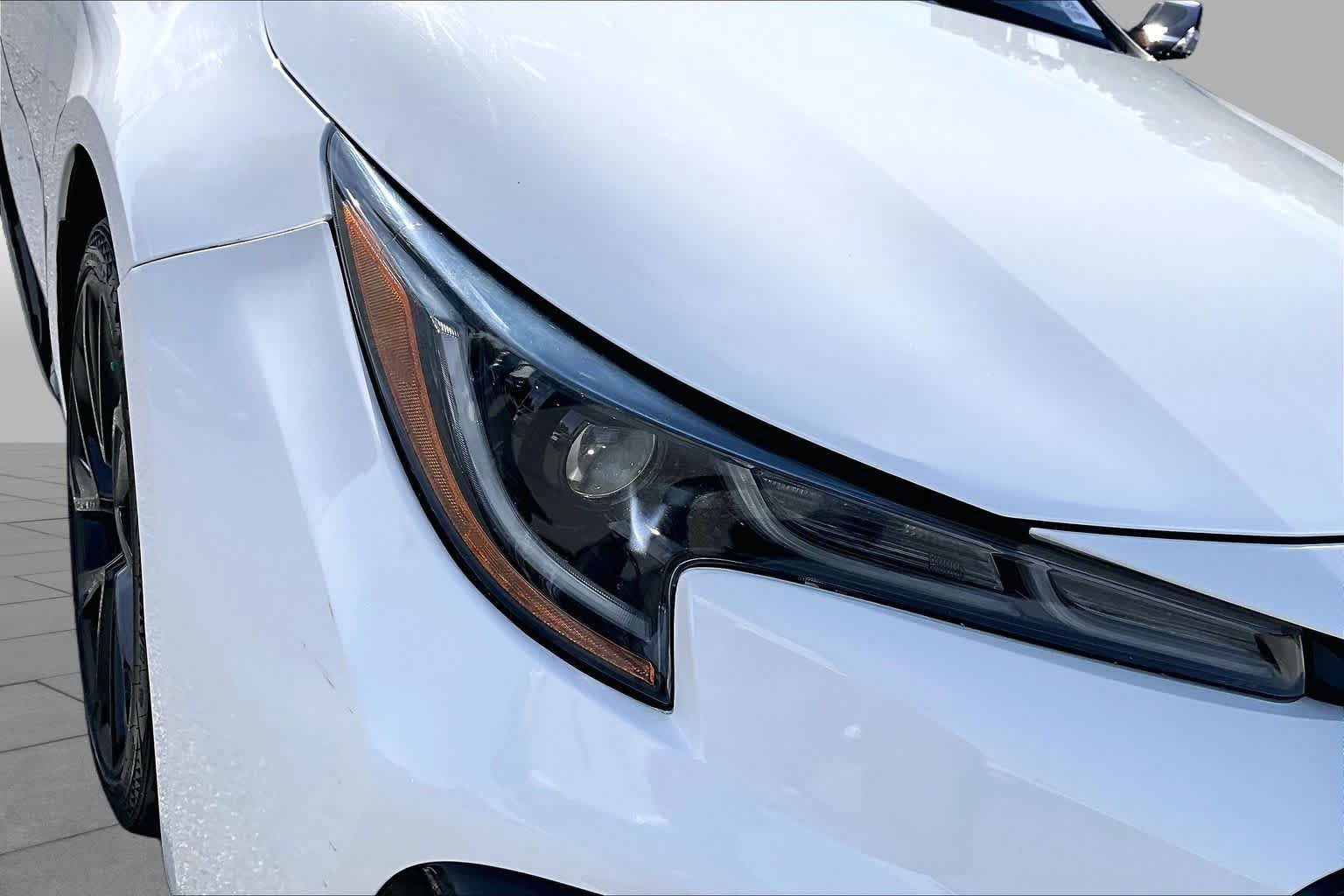 Used 2022 Toyota Corolla SE FWD image 27