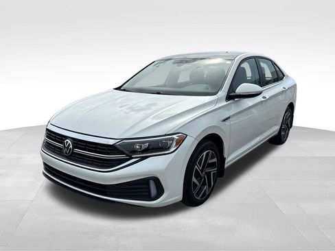 Used 2024 Volkswagen Jetta SEL FWD image 8