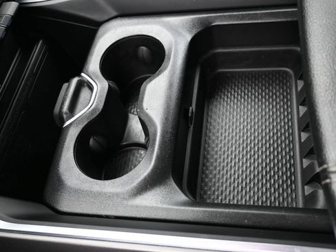 Used 2025 RAM 1500 Big Horn image 18