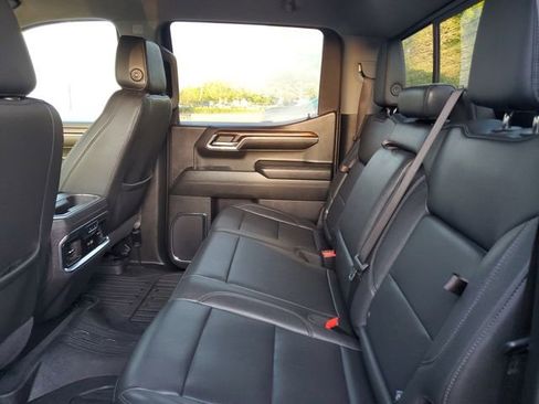 Used 2024 GMC Sierra 1500 SLT w/ SLT Premium Plus Package AWD/4WD image 12