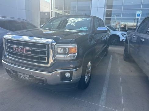 Used 2014 GMC Sierra 1500 SLT w/ SLT Crew Cab Value Package AWD/4WD image 2