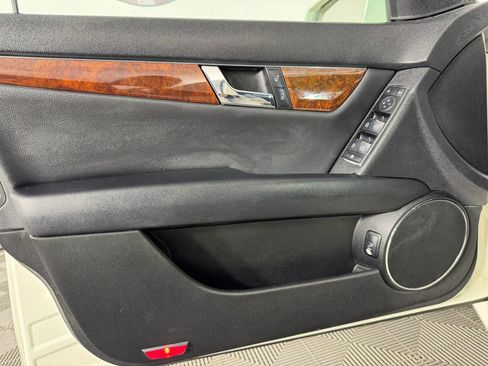 Used 2010 Mercedes-Benz C 300 Sedan image 37