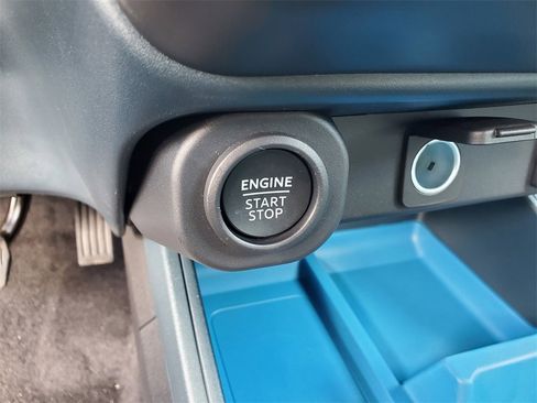 New 2025 Ford Maverick XLT w/ XLT Luxury Package image 13