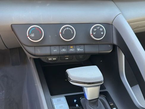 New 2026 Hyundai Elantra SE image 25