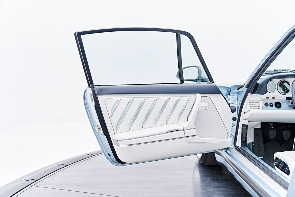 Used 1990 Porsche 911 Carrera image 45