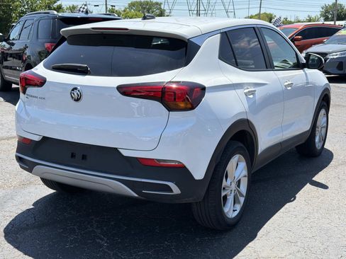 Used 2023 Buick Encore GX Preferred w/ Cold Weather Comfort Package AWD/4WD image 4