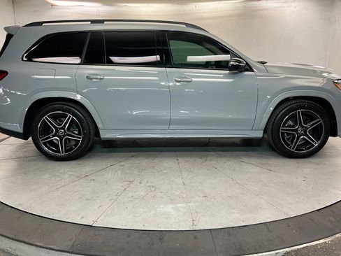 New 2026 Mercedes-Benz GLS 450 4MATIC image 6