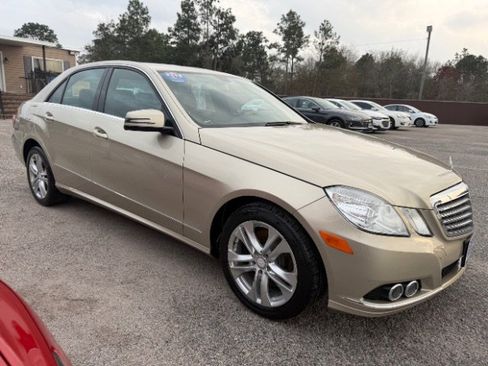 Used 2010 Mercedes-Benz E 350 Sedan image 22