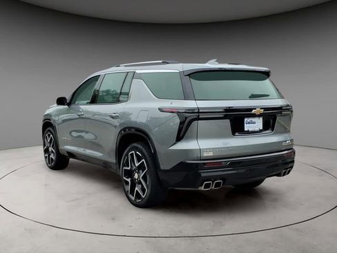Used 2026 Chevrolet Traverse High Country w/ LPO, Floor Liner Package AWD/4WD image 3