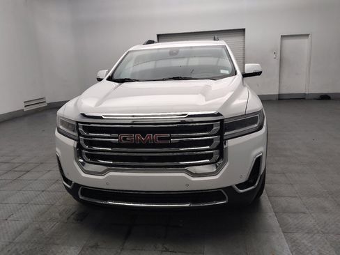 Used 2021 GMC Acadia SLT w/ Technology Package FWD image 15