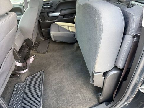 Used 2017 Chevrolet Silverado 1500 LT RWD image 37