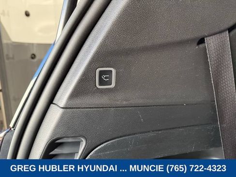 Used 2025 Chrysler Pacifica Limited FWD image 62