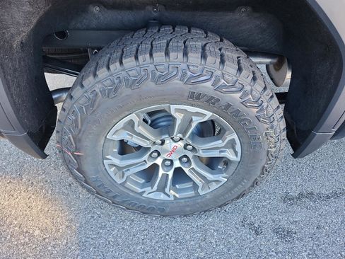 New 2026 GMC Sierra 1500 Pro w/ Pro Value Package image 8