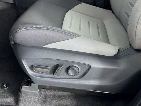 New 2025 Toyota Tacoma TRD Off-Road image 25