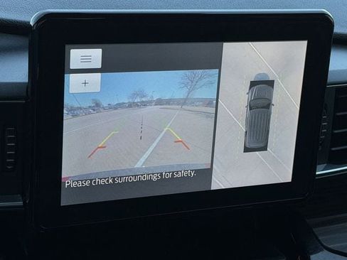 Used 2021 Ford Explorer Limited w/ Equipment Group 301A image 18