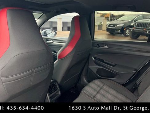 Used 2022 Volkswagen GTI SE image 19