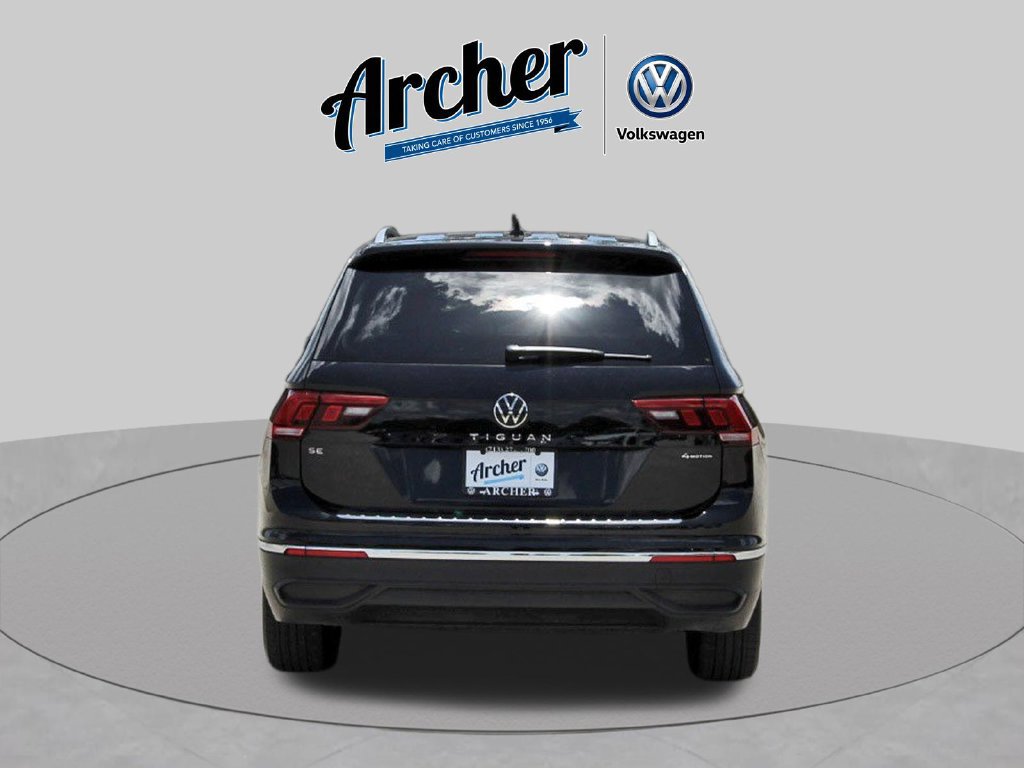 Used 2022 Volkswagen Tiguan SE AWD/4WD image 5