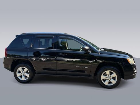 Used 2014 Jeep Compass Sport w/ Power Value Group FWD image 8