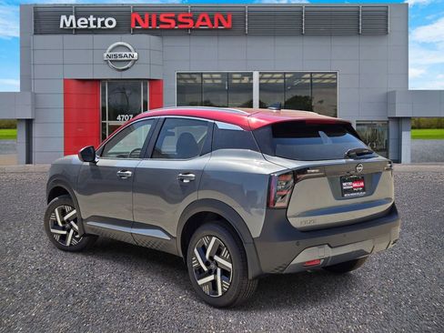 New 2026 Nissan Kicks SV FWD image 4