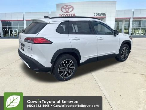 New 2026 Toyota Corolla Cross XLE image 5