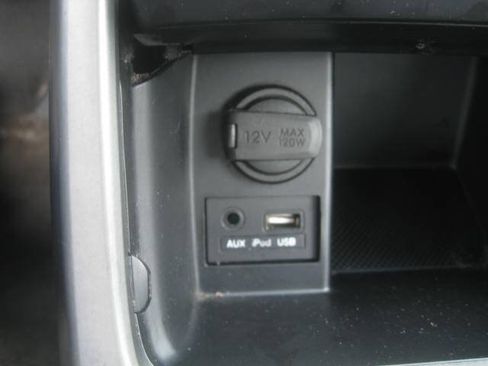 Used 2016 Hyundai Elantra SE FWD image 19