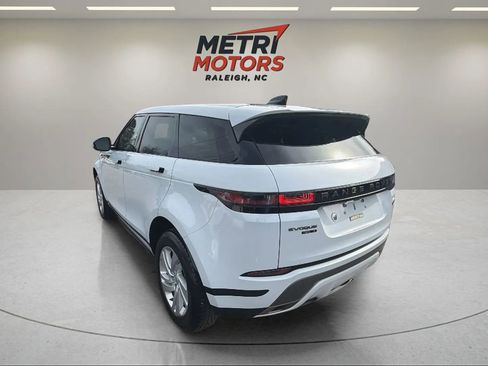 Used 2020 Land Rover Range Rover Evoque R-Dynamic S image 9