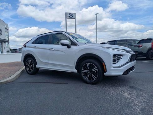 Used 2023 Mitsubishi Eclipse Cross SEL AWD/4WD image 3
