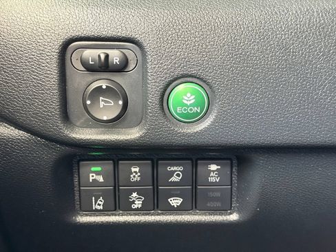 Used 2023 Honda Ridgeline RTL-E image 39