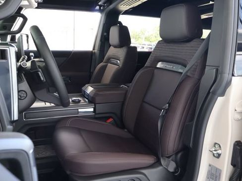 New 2026 GMC Hummer EV SUV AWD/4WD image 14
