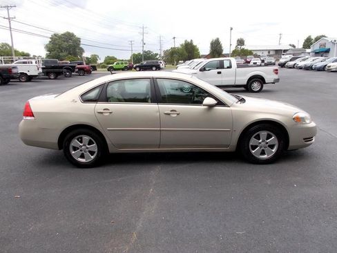 Used 2008 Chevrolet Impala LT image 12