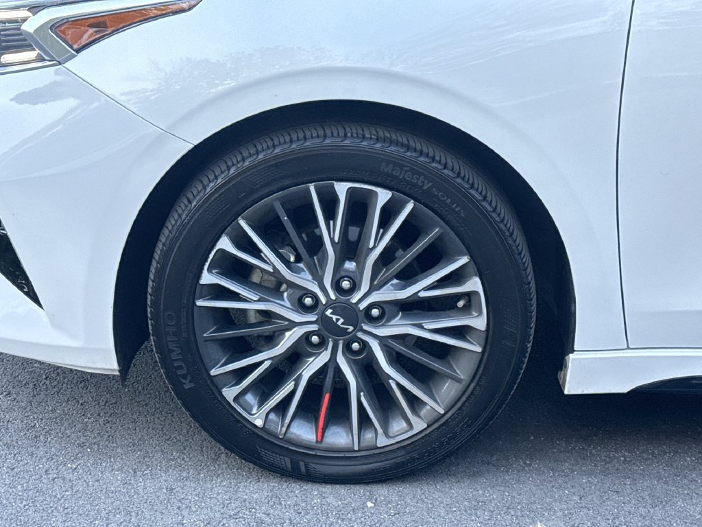 Used 2023 Kia Forte GT-Line FWD image 18