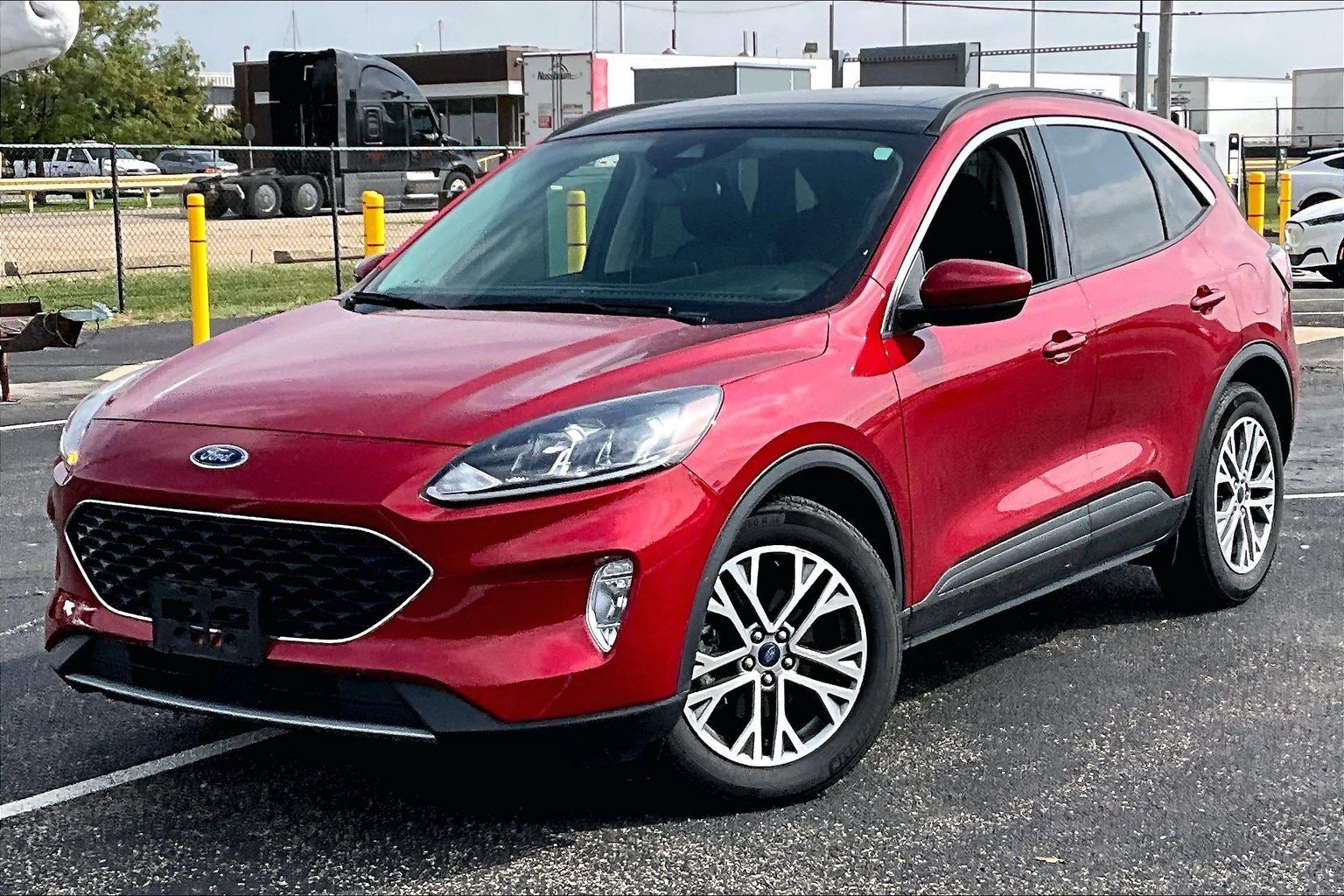Used 2022 Ford Escape SEL FWD image 8