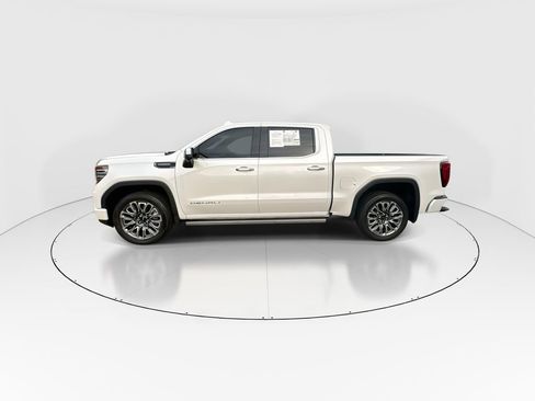 Used 2025 GMC Sierra 1500 Denali Ultimate AWD/4WD image 5