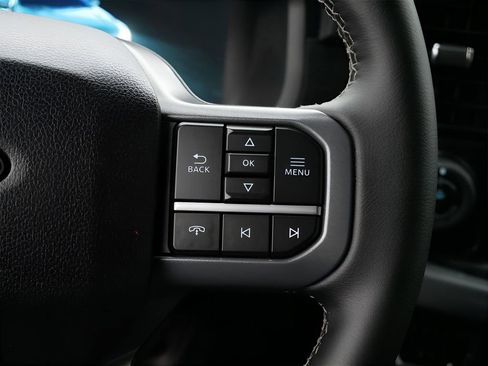 Used 2025 Ford F150 XLT w/ Equipment Group 302A MID image 19