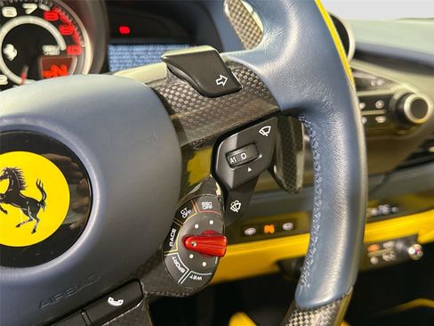 Used 2022 Ferrari F8 Tributo image 23