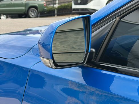 Used 2025 Cadillac CT4 V w/ LPO, ONYX Package image 11