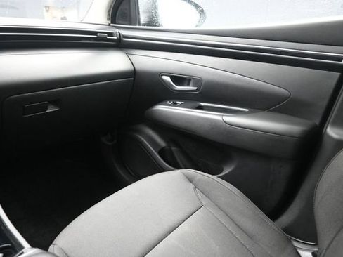 Used 2023 Hyundai Tucson SE AWD/4WD image 25