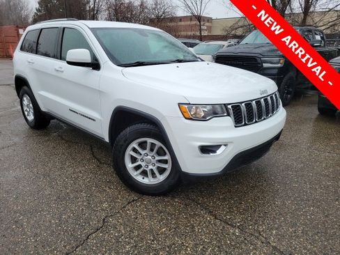Used 2019 Jeep Grand Cherokee Laredo w/ Security & Convenience Group image 1