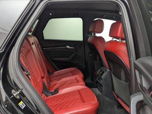 Used 2019 Audi SQ5 Premium Plus w/ Premium Plus Package image 19