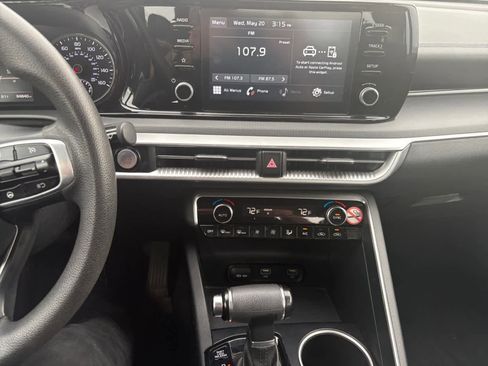 Used 2021 Kia K5 LXS FWD image 10