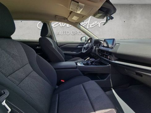 New 2026 Nissan Rogue SV FWD image 24