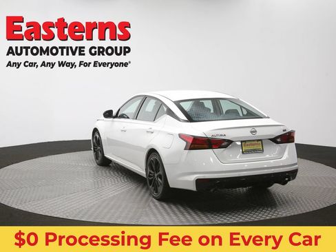 Used 2024 Nissan Altima 2.5 SR FWD image 65
