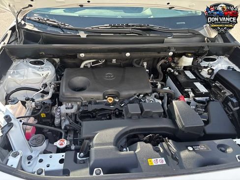 Used 2025 Toyota RAV4 LE FWD image 20