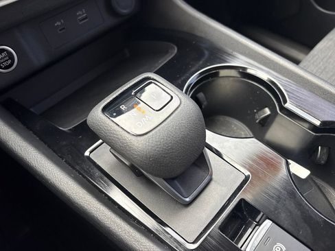 Used 2023 Nissan Rogue SV FWD image 25