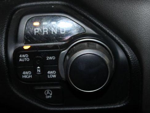 Used 2020 RAM 1500 Big Horn AWD/4WD image 26