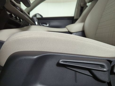 New 2027 Honda HR-V LX image 22