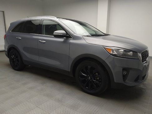 Used 2020 Kia Sorento EX image 11