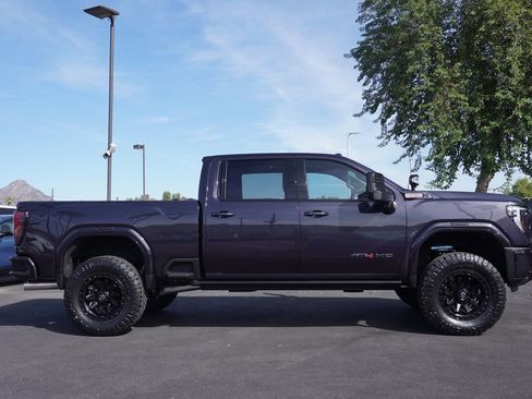 New 2026 GMC Sierra 2500 AT4 w/ AT4 Premium Plus Package image 2